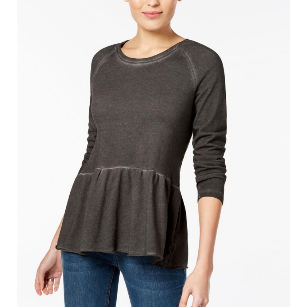 NWT Style Co Peplum Top